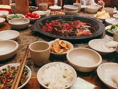 -舒家大院重庆老火锅(纪念塔店)