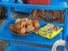 -广味炭炉鸡煲(宝业路分店)