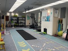 -APT运动康复中心(徐汇万科店)