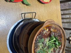 -郭婆婆疯子鸡·土货江湖菜馆
