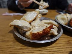 -黄阿姨锅贴大王(万航渡路店)