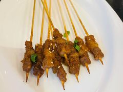 -河畔春天时尚餐厅