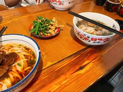-矮子粉店1985·长沙米粉(湘春路店)