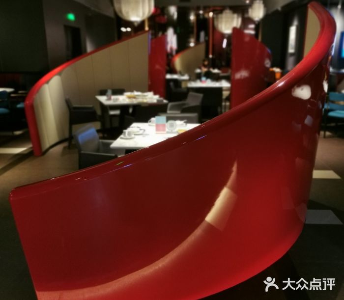 上上瓷·艺境川菜(IFS旗舰店)大堂图片