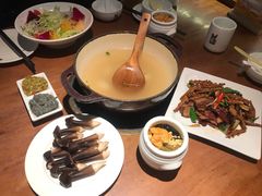 -黑鸡小馆(金源店)