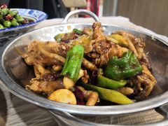 -江城燕子大排档(江汉路步行街店)