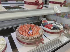 -花花卷卷·鲜食蛋糕(静安久光百货店)