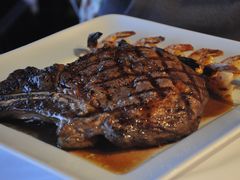 -Top Of Vancouver Revolving Restaurant