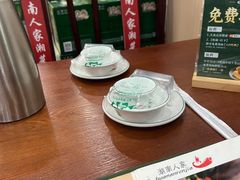 -湖南人家湘菜馆(镇江路店)