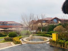-大连金石滩绿发温泉假日酒店