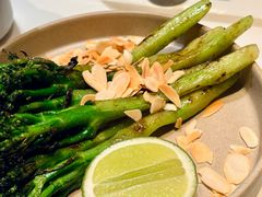 烤西兰花苔-胡麻(静安嘉里店)