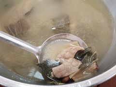 -辉记虾塘海鲜农庄