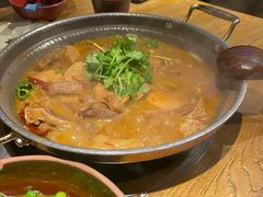 -吃饭皇帝大土家民族菜(正大广场店)