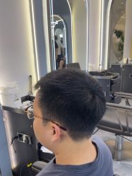 -苏奇发型·烫发染发