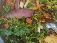 -柳州肥姨妈大骨螺蛳粉(东靖路店)