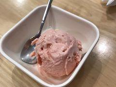 -满记甜品(巴黎春天宝山店)