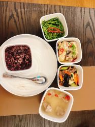 -悦芽母婴护理月子中心(凤起潮鸣府店)