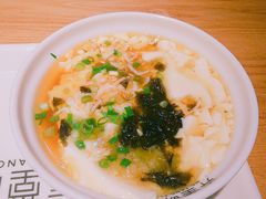 -弄堂咪道-饭香·面香·馄饨香(钦州北路田尚坊店)