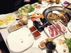 -佰烧海鲜烤肉火锅自助(世茂国际广场店)