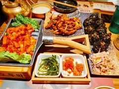 -冰川延边料理·炭烤串(原小木屋店)