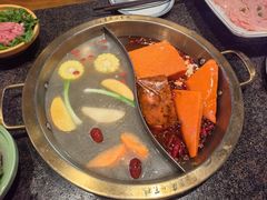 -小天鹅火锅·一线江景洪鼎旗舰店(洪崖洞店)