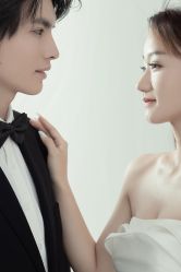 点击看大图 -挪娅婚纱摄影皇家会所