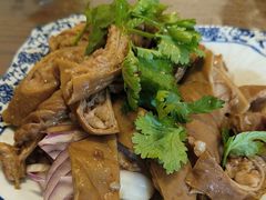 -本味焖罐源(天泽街店)