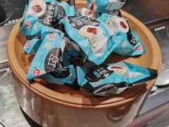 -龍歌自助小火锅(市南金茂湾店)