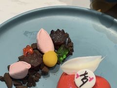 -水桶王国主题餐厅·聚会·生日派对·亲子活动·家庭套餐(亚龙湾希尔顿店)