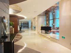 -南桥绿地铂骊酒店