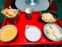 -九十九顶毡房(阜石路店)