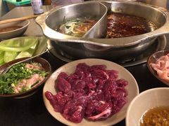 -岗上渣渣老火锅(两路口店)