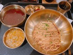 井梅蟹粉面-贡梅老面馆·蟹粉面·无锡特色小吃(南长街主推店)