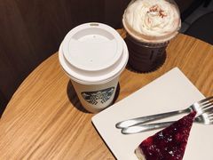 -星巴克(汕尾信利城市广场店)