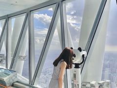 -广州塔卢特斯法国旋转餐厅