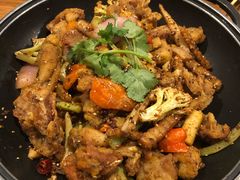 干锅牛蛙-靓蛙馆