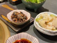 -铭牛烧肉·和牛海鲜自助(高新月牙湖店)