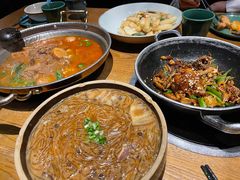 阿婆烧的手工苕粉-吃饭皇帝大土家民族菜(正大广场店)
