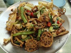 -桃子餐厅·天津菜(王顶堤总店)