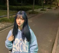 -藤野造型·烫发染发