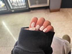 -悦指间美甲美睫