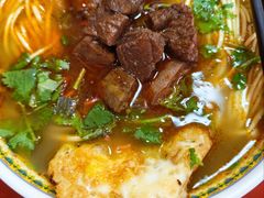 -金杨拉面王小吃面馆·牛三宝面·红烧牛肉粉