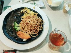 -汤姆家的牛排意面披萨(融创茂店)