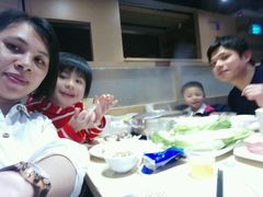 -蒙肥羊·酸汤潮牛·鲜牛肉火锅烤肉自助(岗顶店)