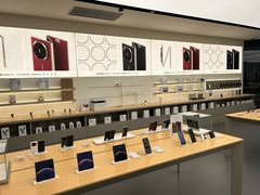 -华为授权体验店(中山公园来福士)