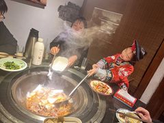 -挂旗柴锅鸡(蚌山区嘉年华店)