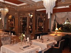 -火车头法国西餐厅