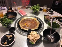 -京韵胡同·酱香羊蝎子火锅涮肉(长寿路店)
