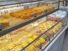 面包甜点陈列柜-面包新语(龙湖·西宸天街店)