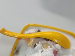 -于春正宗椰奶清补凉炒冰